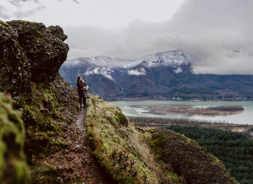 Skamania area of the Columbia River Gorge engagement session